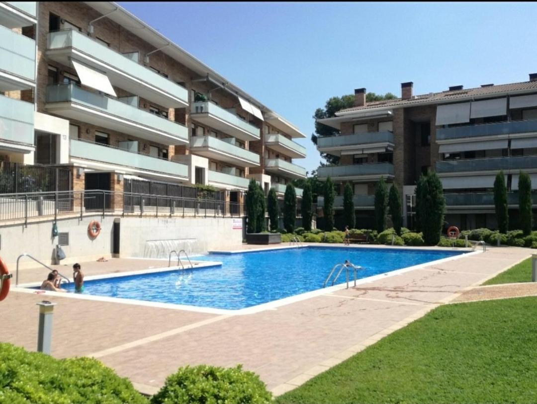 سانت كوغات ذيل فايي Habitacion Con Piscina Y Sauna المظهر الخارجي الصورة