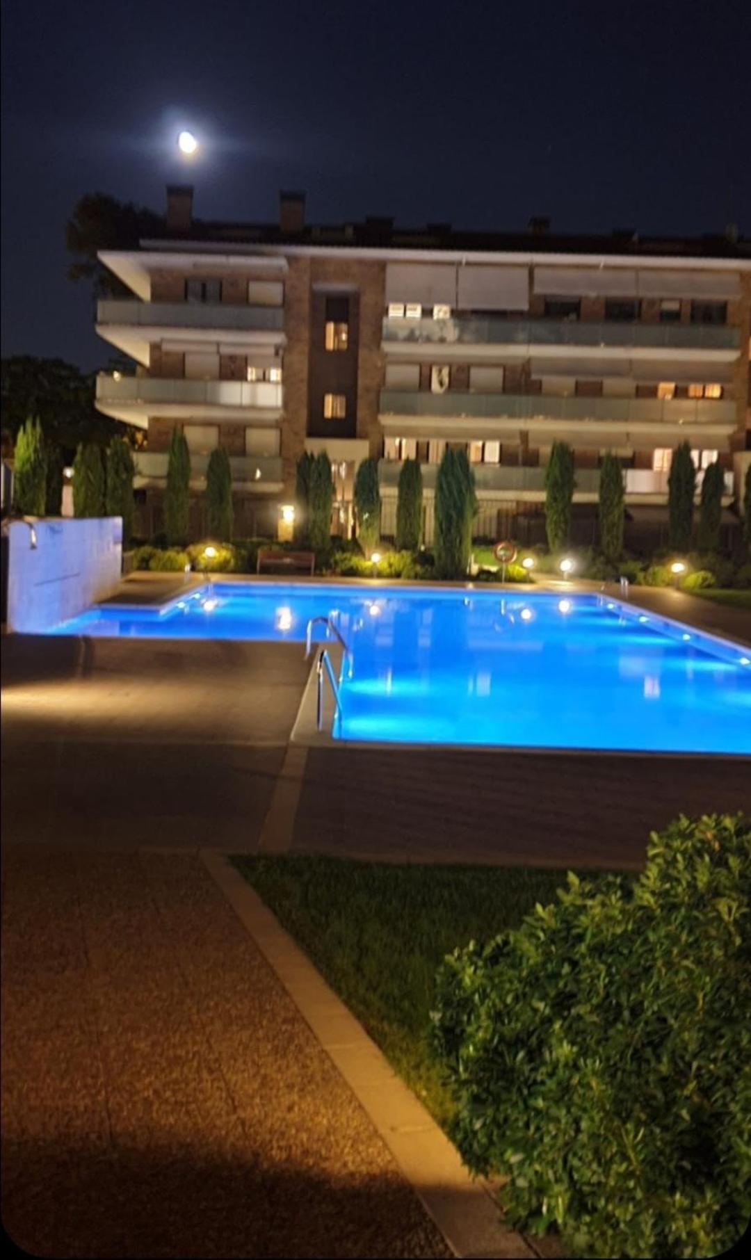 سانت كوغات ذيل فايي Habitacion Con Piscina Y Sauna المظهر الخارجي الصورة